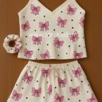 لباس خواب ساتن سه تکه (طرح پاپیون)