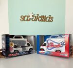 ماشین آمبولانس و پلیس